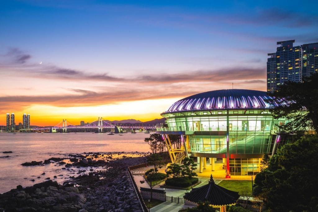 Londoner Hotel Busan Eksteriør billede