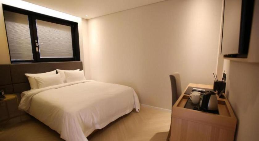 Londoner Hotel Busan Eksteriør billede