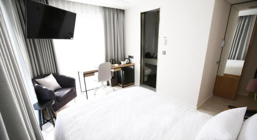 Londoner Hotel Busan Eksteriør billede