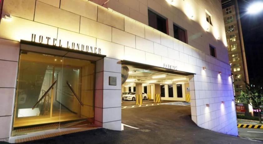 Londoner Hotel Busan Eksteriør billede